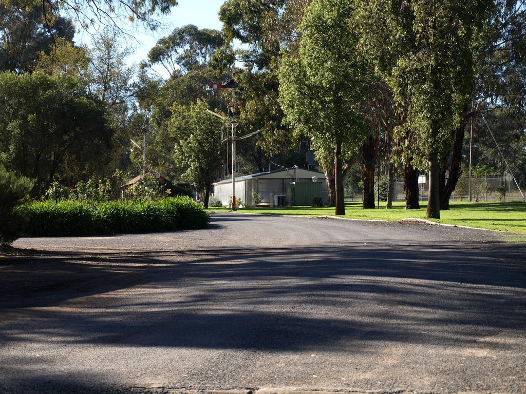 Cowra Holiday Park Exterior foto