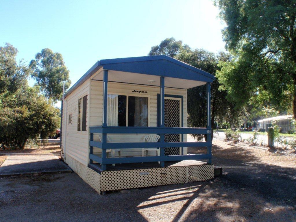 Cowra Holiday Park Quarto foto