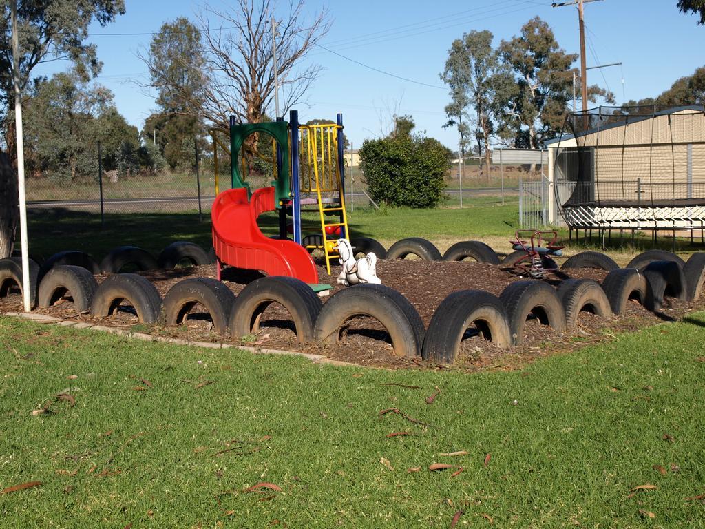 Cowra Holiday Park Exterior foto